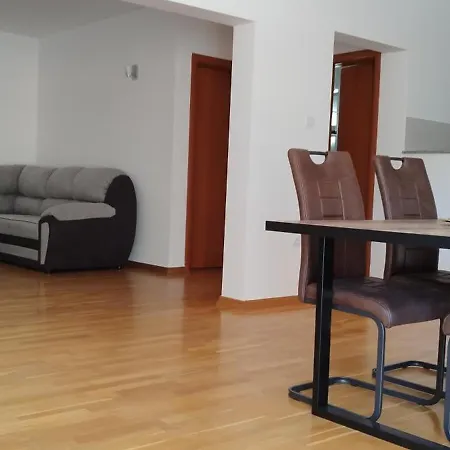 Tamaris Apartments Risan Exterior photo